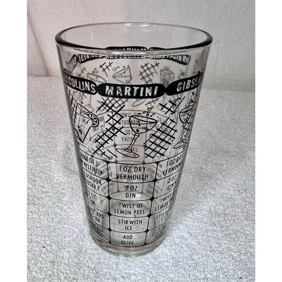 Vintage Bartender's Shaker Pint Bar Glass Cocktail and Mixed Drink Recipes - Picture 1 of 9